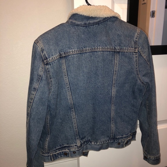 Levi’s jacket - Picture 3 of 4